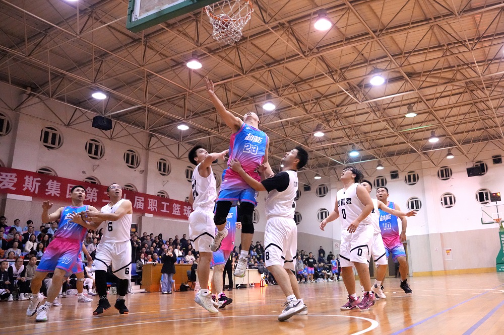 1763975902720022369.jpg 冠亚军 - 副本.jpg